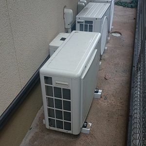 神奈川県横浜市A様の交換工事前、長府製作所のAEY-4035SVFW