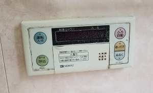 東京都東大和市K様の交換工事前、浴室リモコンのRC-7601S