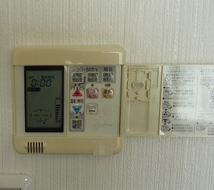 茨城県取手市T様の交換工事前、床暖房リモコンのRC-7804TC R30