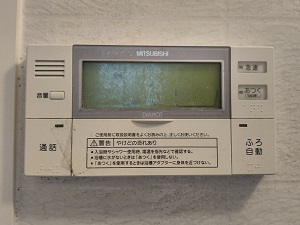東京都八王子市K様の交換工事前、浴室リモコンのRMC-BD1