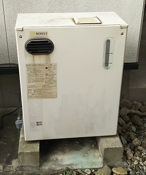 栃木県大田原市N様、交換前の石油温水暖房専用熱源機、ノーリツのOH-1700DY