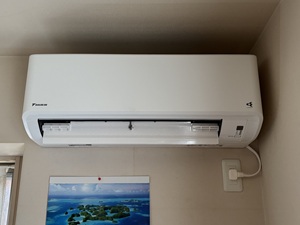 東京都青梅市H様の改修工事後、ダイキンの室内機、F404ATGP-W