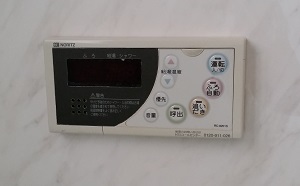 東京都東大和市M様　交換工事前　浴室リモコン RC-8201S