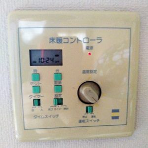埼玉県所沢市I様の改修工事前、NTCの床暖コントローラ