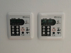 東京都練馬区N様の交換工事前、暖房用コントローラのRCU-C1D